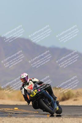 media/Mar-22-2025-CVMA (Sat) [[462c0ffedb]]/Race 13-Amateur Supersport Middleweight/